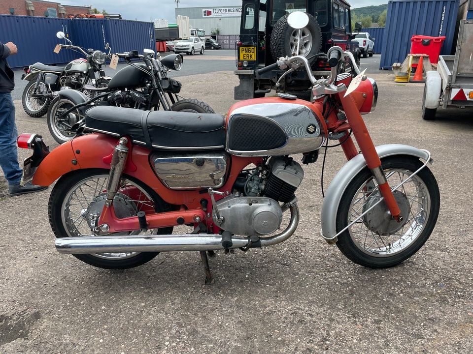 1967-Suzuki-250cc-T10-a-Runner.html