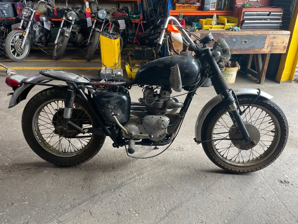 1968 Triumph T100C 500cc Tiger Trophy Barn Find Project Ref-1555