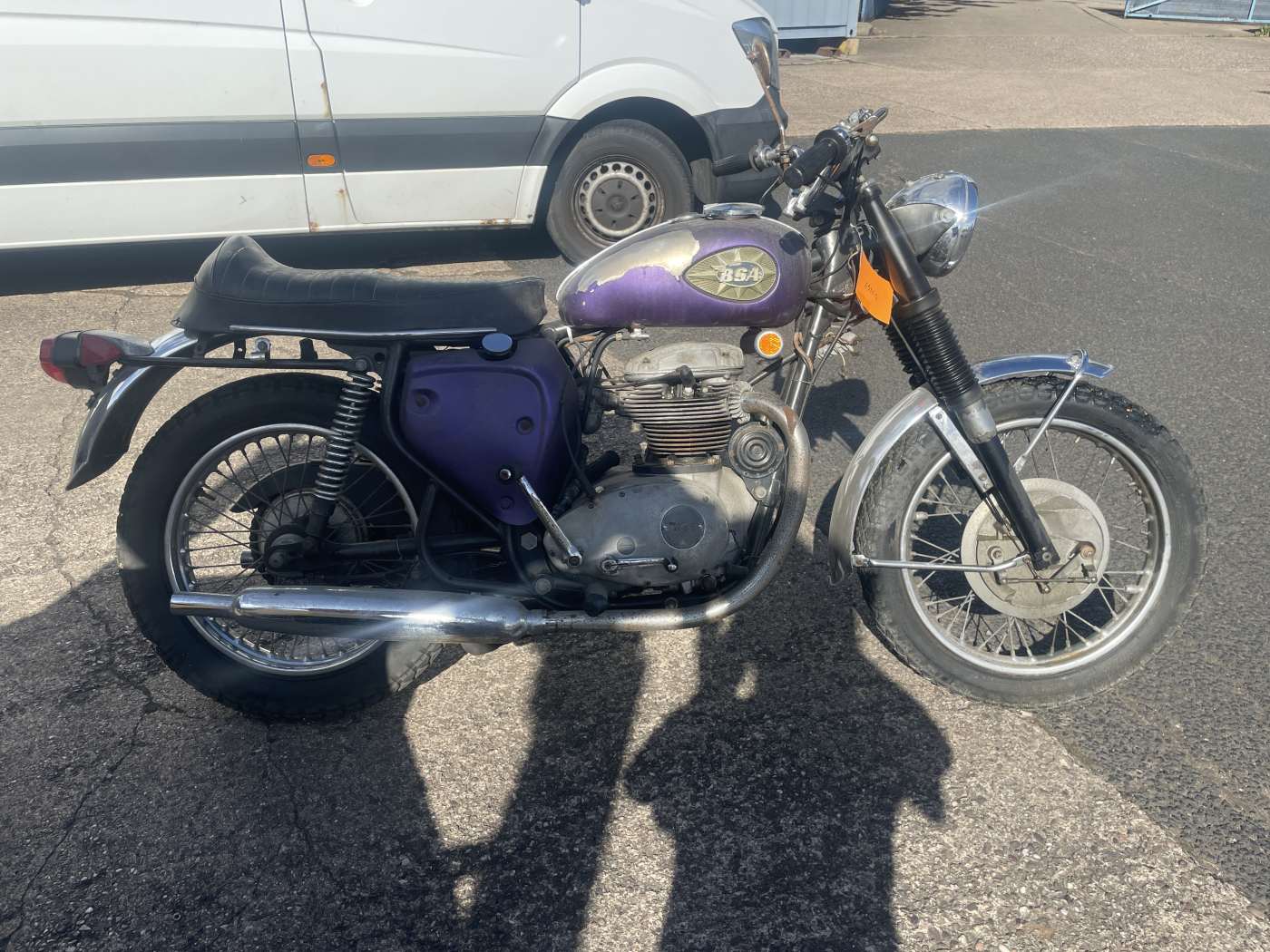 1970-BSA-500cc-A50R-Royal-Star-Project-Barn-Find-RefD1468