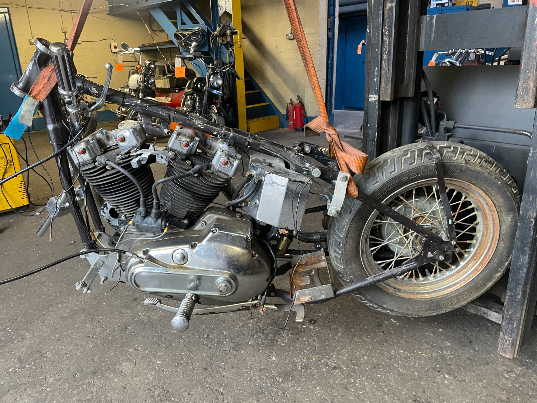 1971-Harley-Davidson-Ironhead-Sportster-Frame-and-Engine-Project-Parts-Ref-D1268