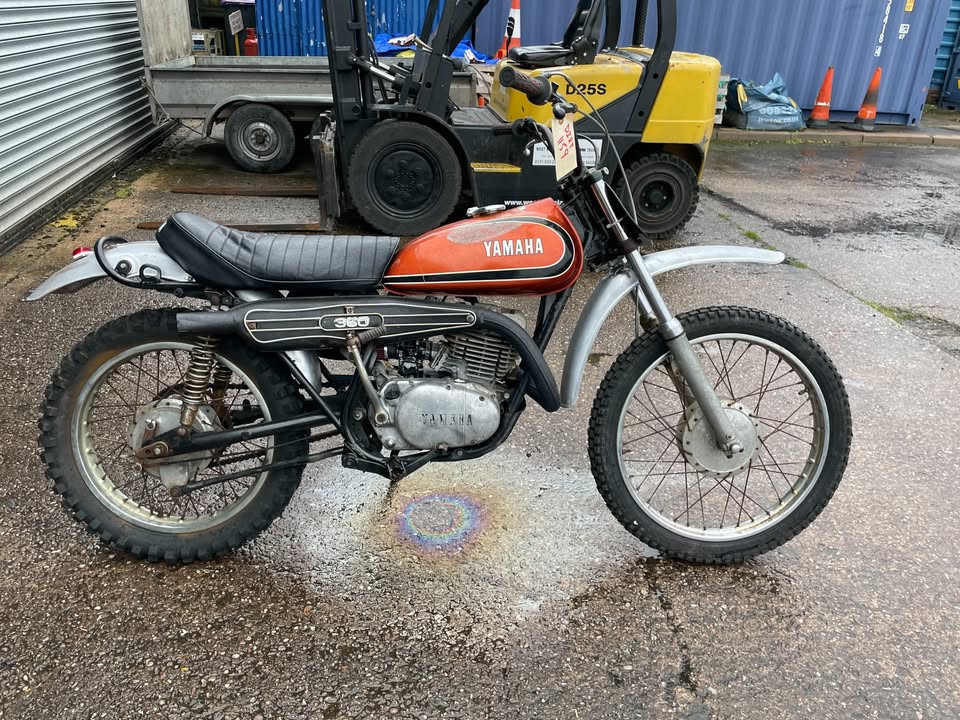 1972 Yamaha RT360 Project Ref-D1159