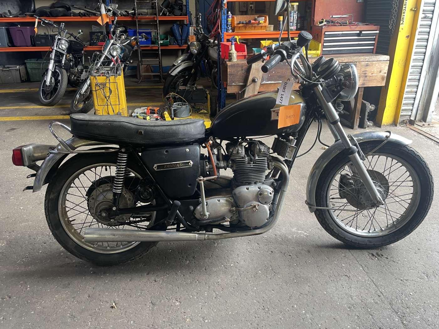 1973-Triumph-Trident-750cc-T150V-Project-RefD1477
