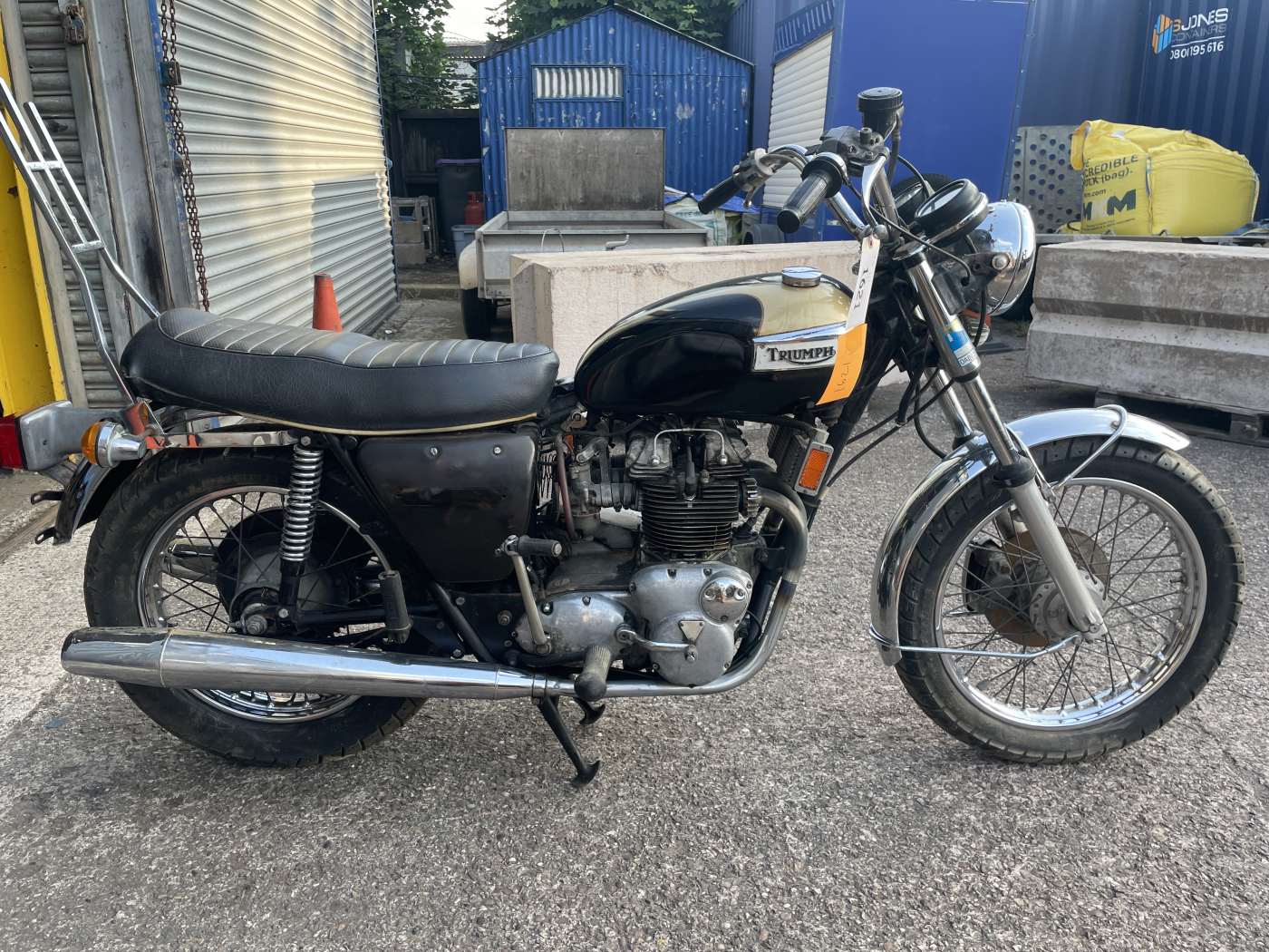 1973-Triumph-Trident-T150V-750cc-Project-Barn-Find-Ref1621