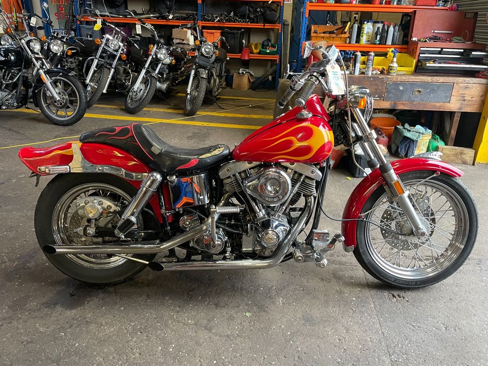 1975 Harley Davidson 1200cc Shovelhead Super Glide FXE