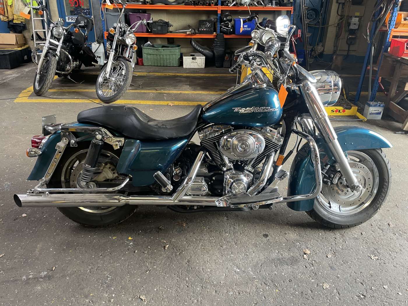 2004-Harley-Davidson-Road-King-Custom-FLHRSI-Ref1596