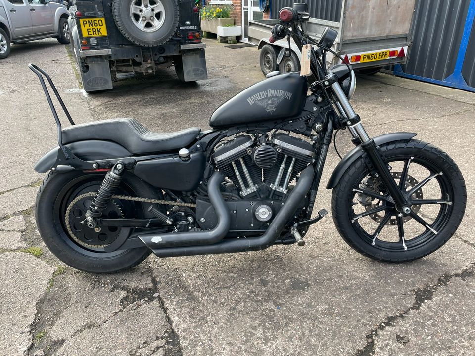 2016 Harley Davidson Iron 883 XL883N