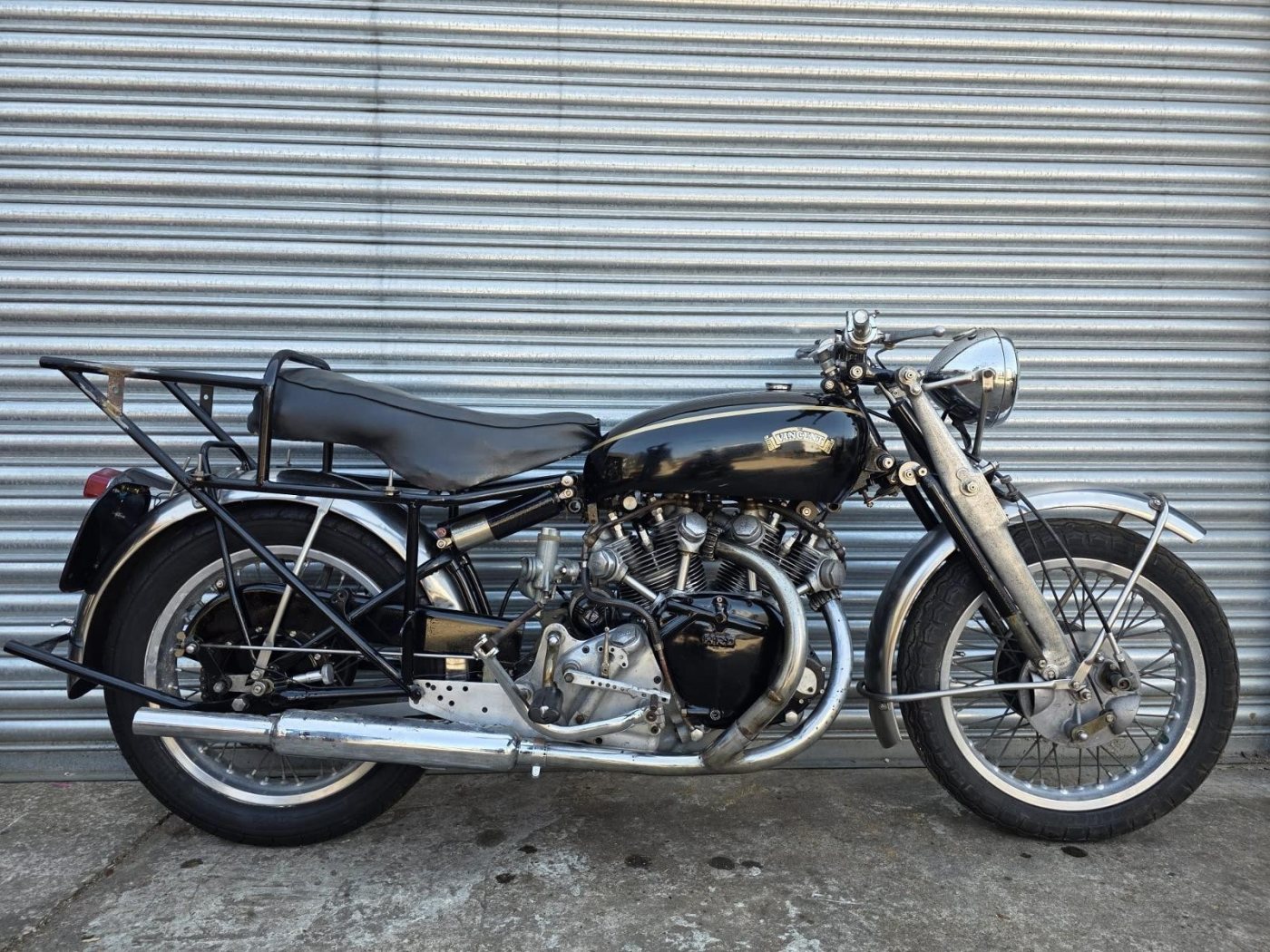 1949 HRD VINCENT HRD RAPIDE 1000 BARN FIND EASY PROJECT OFFERS PX COMET BSA TRIUMPH Barn Find