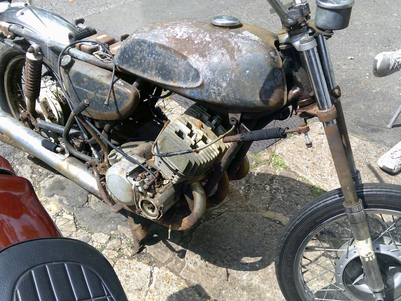 1969 Kawasaki H1 500 rare project US barn find us title parts missing nova £2499 Barn Find