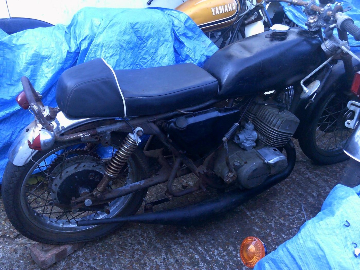 1972 Kawasaki H1 500 project US barn find to clear choice of 2 from £2399 Barn Find