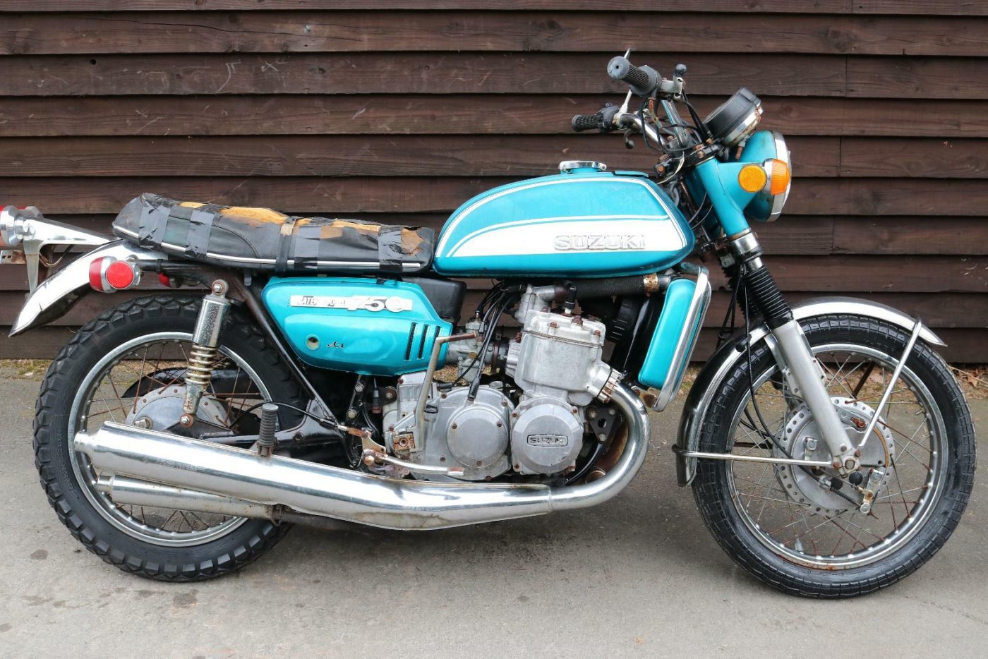 1972 Suzuki GT750 GT 750 J Kettle Barn Find