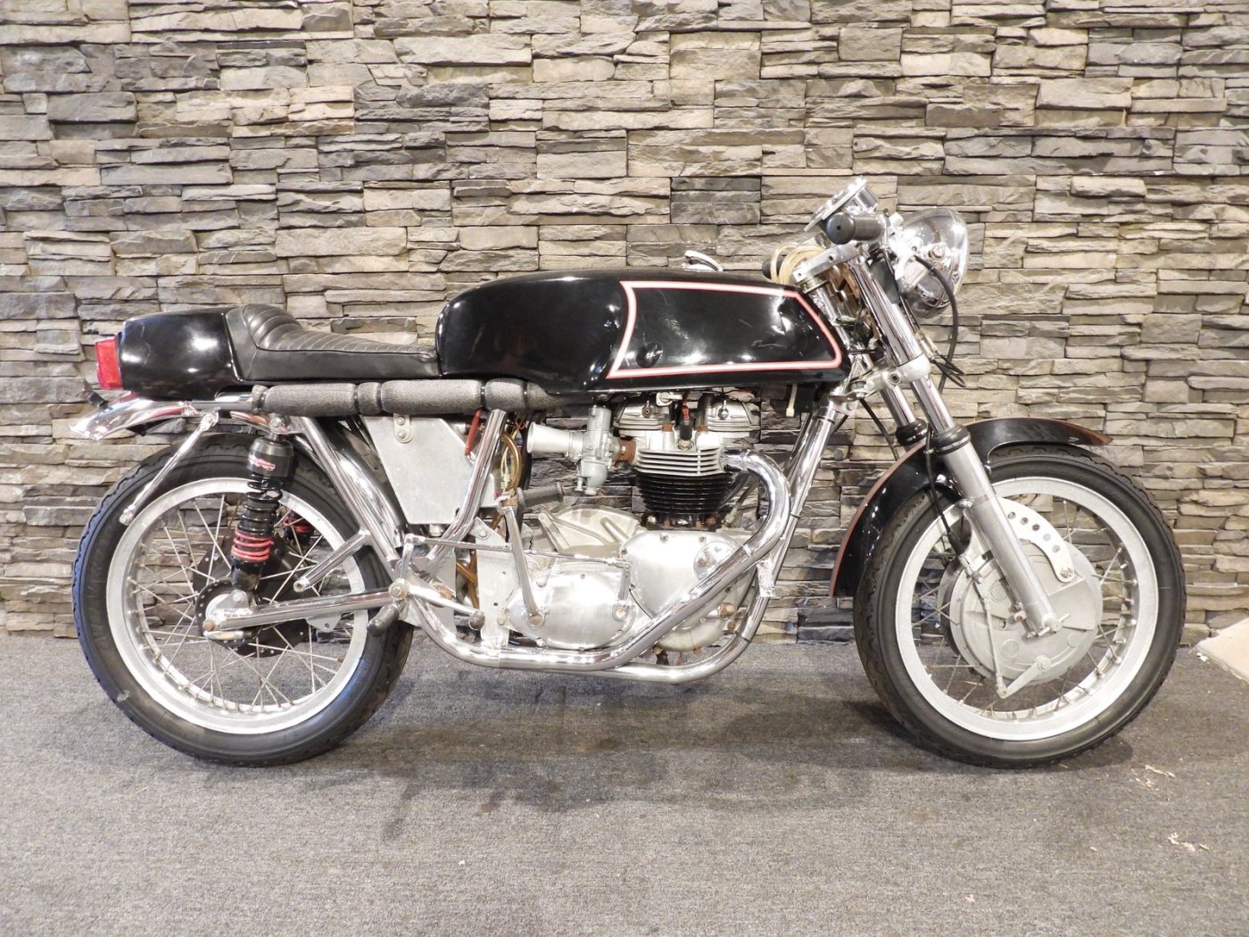 1966 Triumph T120 Bonneville 650 Rickman Project