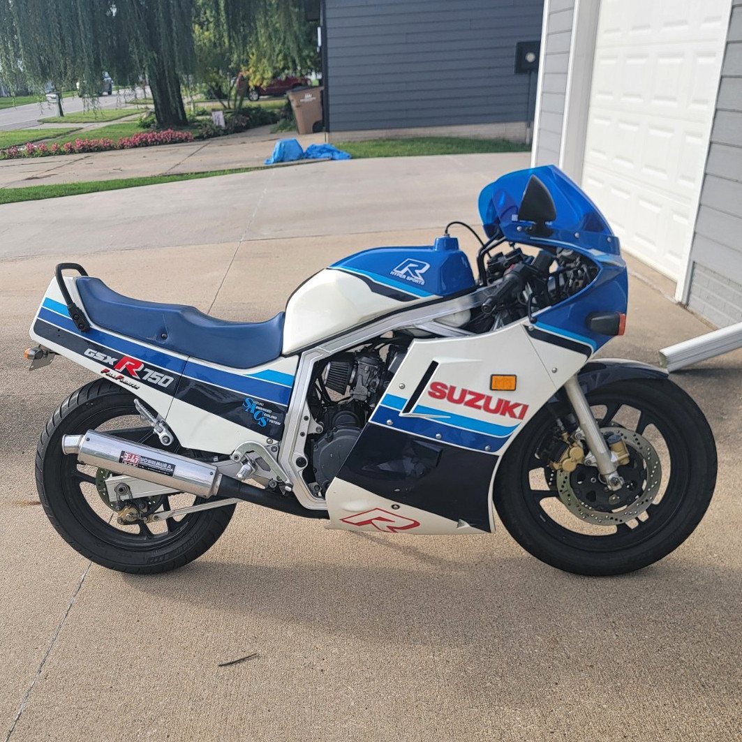1986 Suzuki GSXR750 Survivor